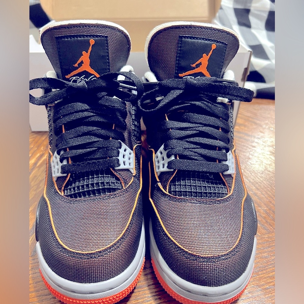 “Star Fish” Jordan 4